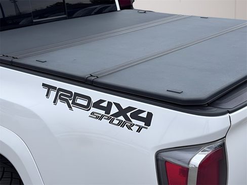 Used 2021 Toyota Tacoma TRD Sport w/ Technology Package image 42