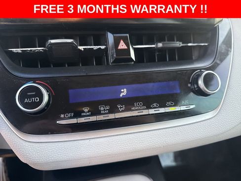 Used 2022 Toyota Corolla LE FWD image 18