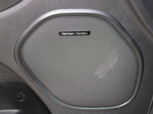 Used 2022 Dodge Durango R/T w/ Tow 'N Go Package image 25