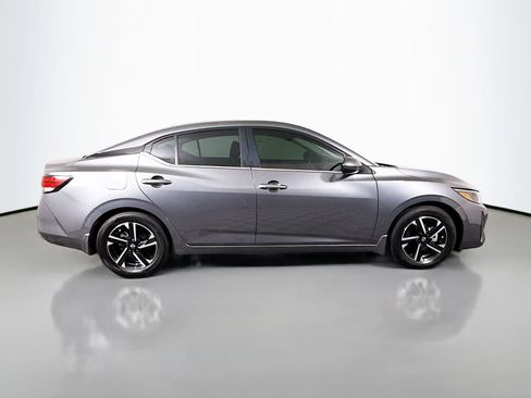 Used 2025 Nissan Sentra SV w/ All-Weather Package FWD image 11