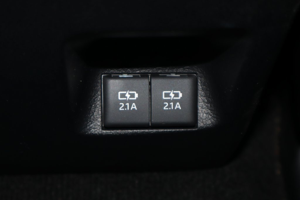 Used 2021 Toyota 4Runner Nightshade AWD/4WD image 38