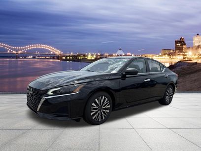 Used 2025 Nissan Altima 2.5 SV
