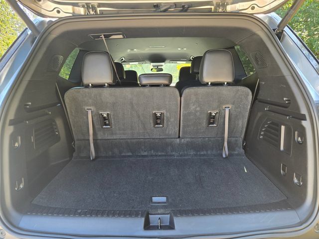 Used 2026 Buick Enclave Preferred FWD image 5