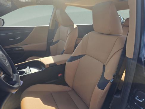 New 2025 Lexus ES 350 w/ Premium Package image 14