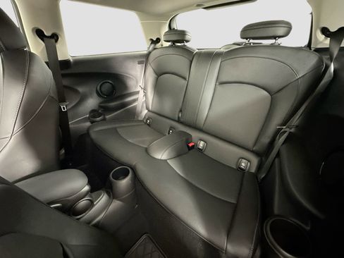 Used 2024 MINI Cooper S image 27