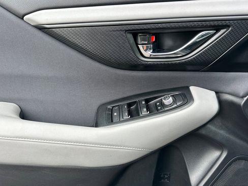 Used 2022 Subaru Outback Premium image 10