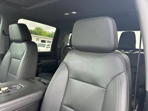 Certified 2022 Chevrolet Silverado 2500 LTZ w/ LTZ Convenience Package AWD/4WD image 23