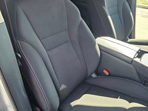 Used 2024 Nissan Rogue S FWD image 24