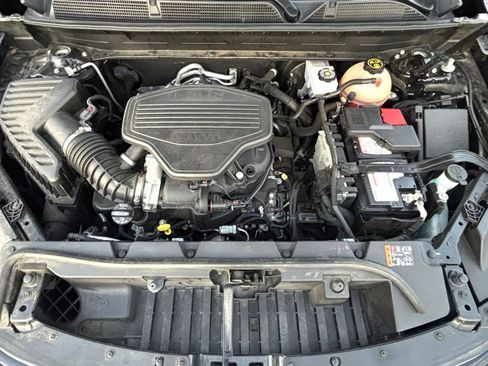 Used 2021 GMC Acadia AT4 w/ Technology Package AWD/4WD image 31
