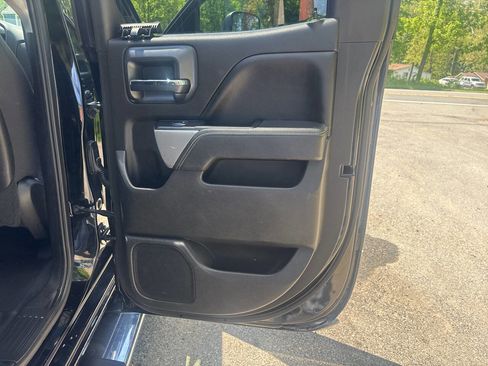 Used 2015 Chevrolet Silverado 2500 LT w/ LT Convenience Package AWD/4WD image 27