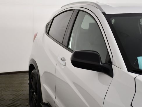 Used 2022 Honda HR-V Sport image 14