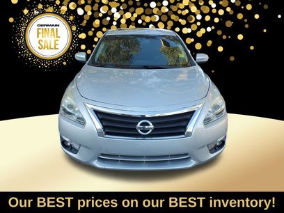 Used 2013 Nissan Altima 2.5 SL w/ Technology Pkg
