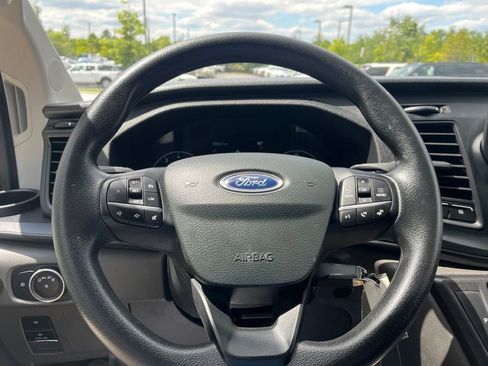 Used 2024 Ford Transit 250 Low Roof w/ Exterior Upgrade Package RWD image 19