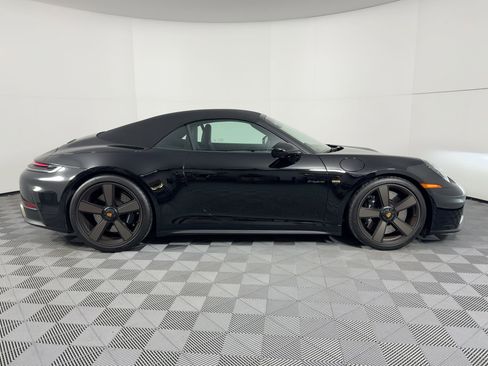 Used 2026 Porsche 911 GTS image 33