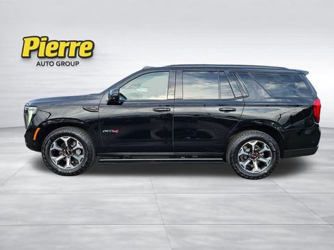Used 2025 GMC Yukon AT4 Ultimate AWD/4WD image 2