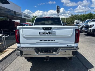 New 2026 GMC Sierra 2500 SLT w/ SLT Premium Package
