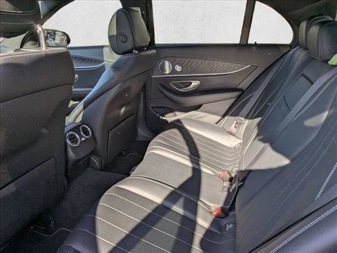 Used 2019 Mercedes-Benz E 300 image 19