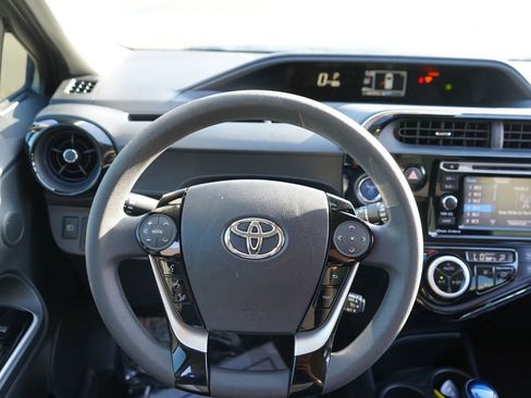 Used 2018 Toyota Prius C Three FWD image 16