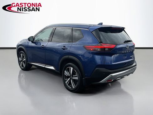 Used 2023 Nissan Rogue Platinum w/ Platinum Premium Package image 6