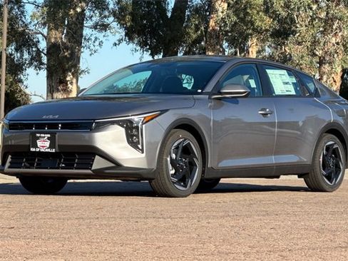 New 2025 Kia K4 EX image 8