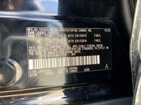 Used 2025 Toyota RAV4 XLE Premium FWD image 36