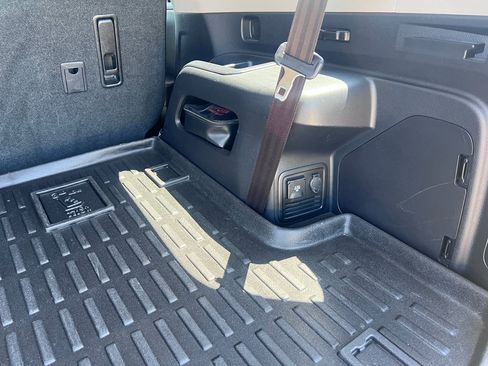 Used 2021 Toyota 4Runner SR5 Premium w/ Moonroof Package image 11