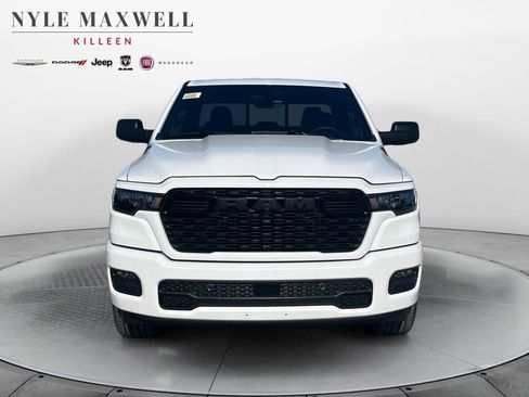 New 2026 RAM 1500 Express image 18