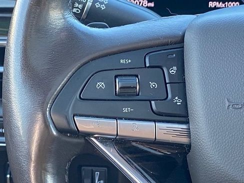 Used 2021 Cadillac Escalade ESV Sport w/ Driver Assist Tech Package image 11