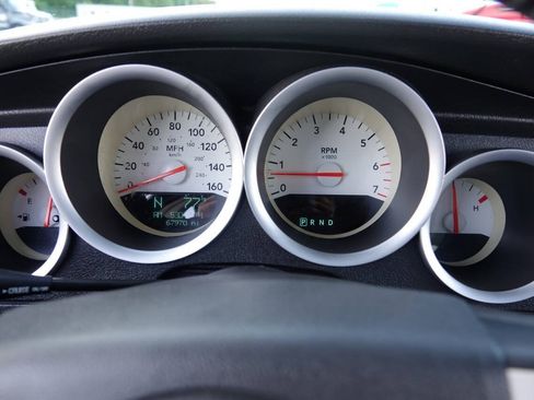 Used 2006 Dodge Magnum R/T w/ Convenience Group II RWD image 84