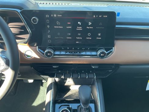 New 2026 GMC Canyon AT4 w/ Nightfall Essentials Package AWD/4WD image 19