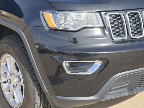 Used 2020 Jeep Grand Cherokee Laredo image 29