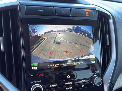 Used 2021 Subaru Ascent Premium w/ Convenience Package image 12