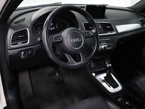 Used 2018 Audi Q3 2.0T Premium Plus w/ Premium Plus Package image 4