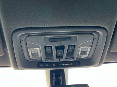 Used 2021 Chevrolet Silverado 1500 LT Trail Boss w/ Convenience Package II image 23