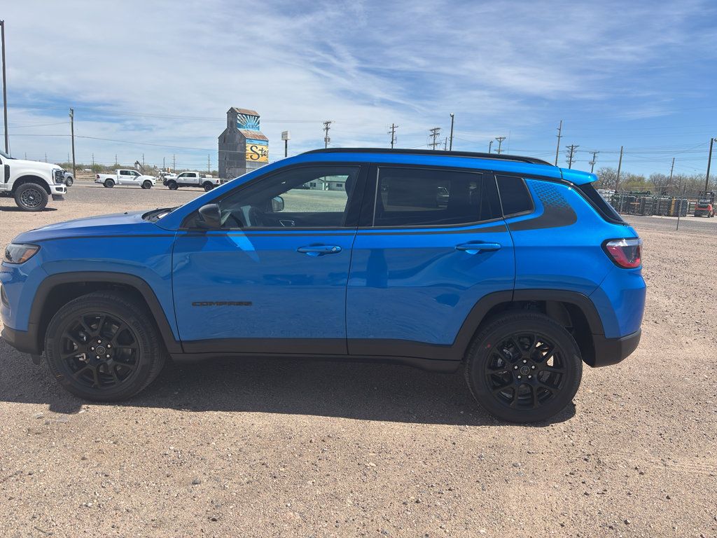 New 2026 Jeep Compass Latitude AWD/4WD image 8