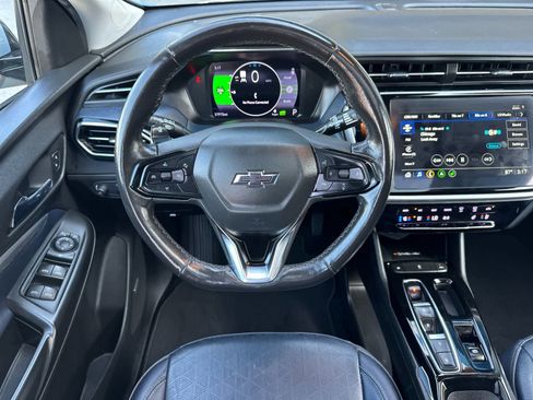 Used 2022 Chevrolet Bolt EUV Premier w/ Sun & Sound Package image 13