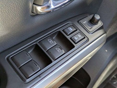 Used 2023 Nissan Titan SV w/ Accessory Utility Package RWD image 21