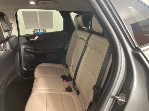 Used 2022 Ford Escape Titanium w/ Class II Trailer Tow Package image 17