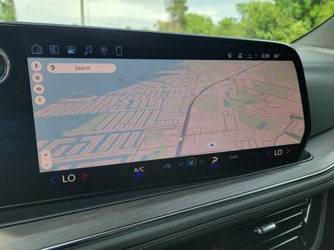 New 2026 Chevrolet Suburban LS RWD image 21