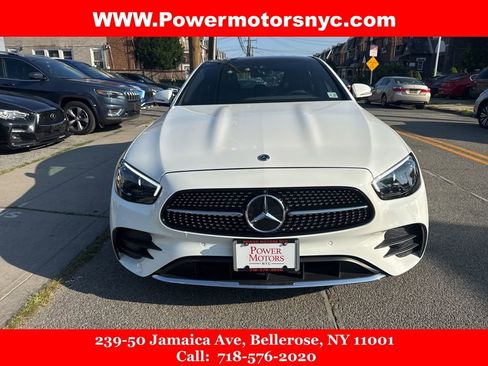 Used 2022 Mercedes-Benz E 350 4MATIC Sedan w/ AMG Line Exterior image 8