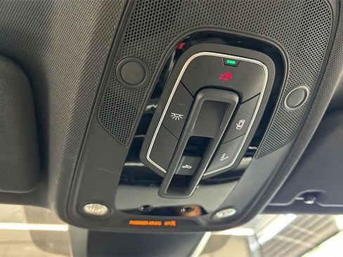 Used 2020 Audi A6 2.0T Premium Plus w/ Premium Plus Package image 35