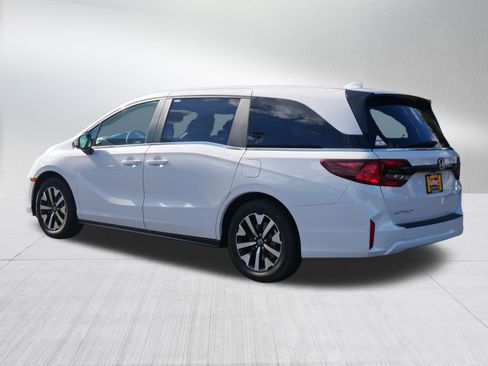 New 2026 Honda Odyssey EX-L image 5