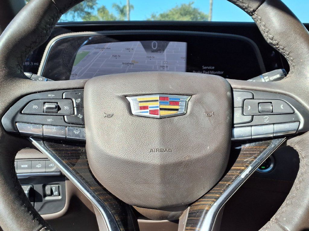 Used 2024 Cadillac Escalade Sport w/ Touring Package AWD/4WD image 8