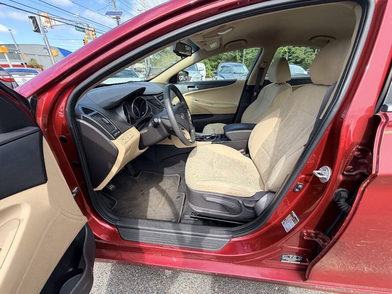 Used 2012 Hyundai Sonata GLS FWD image 43