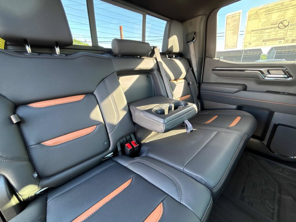 New 2026 GMC Sierra 1500 AT4 w/ AT4 Premium Package AWD/4WD image 33