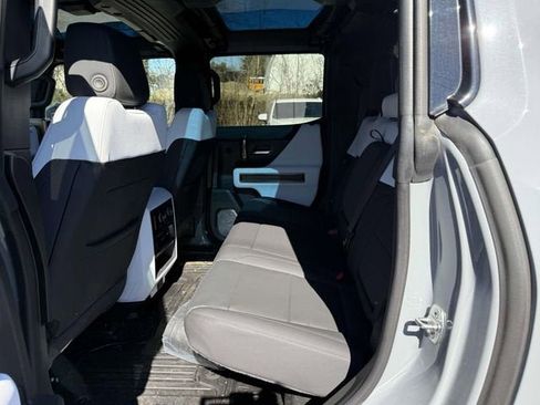 New 2024 GMC Hummer EV 3X w/ Extreme Off-Road Package image 11