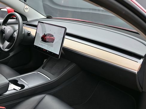 Used 2023 Tesla Model 3 Standard Range RWD image 39