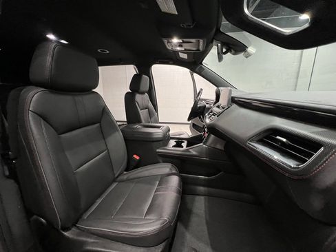 Used 2022 Chevrolet Tahoe RST image 41