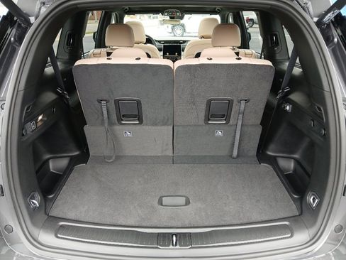 New 2025 Jeep Grand Cherokee L Limited w/ Luxury Tech Group II image 27