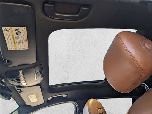 Used 2018 Mercedes-Benz GLC 300 image 16